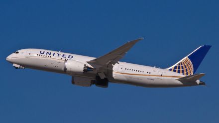 Estados Unidos: Muere en pleno vuelo de Covid-19 y pone en peligro a todos los pasajeros