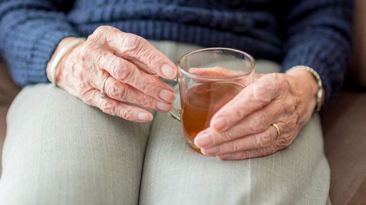 Prevenir y mejorar el dolor en personas mayores es posible