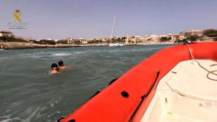 Rescate en pleno mar a un joven que se estaba ahogando