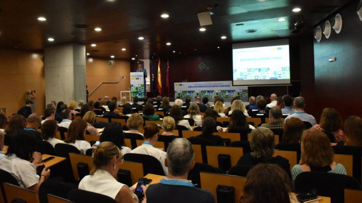 Sanidad desarrollará el primer Plan para la Reducción de la Huella de Carbono en el sector sanitario en España