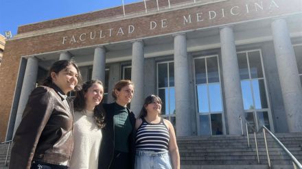 Mónica García: 'La atención primaria es el corazón del sistema sanitario'
