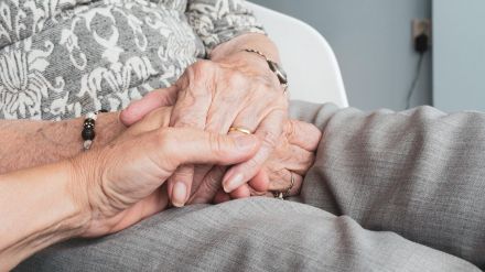 Solo el 8% de los mayores con dolor crónico accede a apoyo psicológico