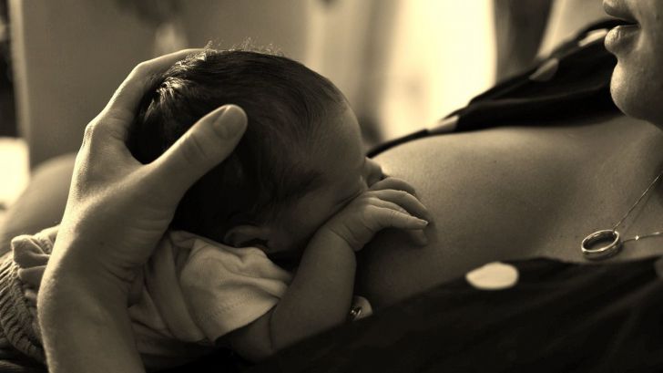 Casi el 50% de los bebés en España son alimentados solo con lactancia materna a los 6 meses