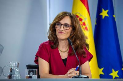 Nuevo anteproyecto de ley del tabaco amplía espacios libres de humo