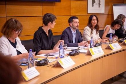Bustinduy pide a las CCAA que usen el aumento en financiación para reducir listas de espera en dependencia