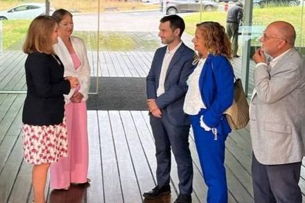Bustinduy destaca la importancia del Laboratorio de Biotoxinas Marinas en Vigo