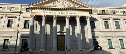 España busca convertirse en un centro europeo de biomedicina con diez estrategias clave