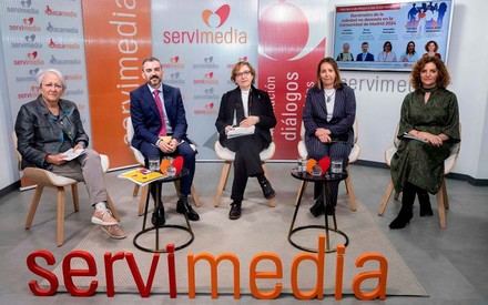 El 21,5% de los madrileños siente soledad, un 11,8% de forma crónica