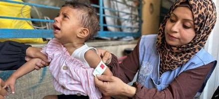 Crisis en Gaza: Bebés desnutridos a la espera de ayuda humanitaria