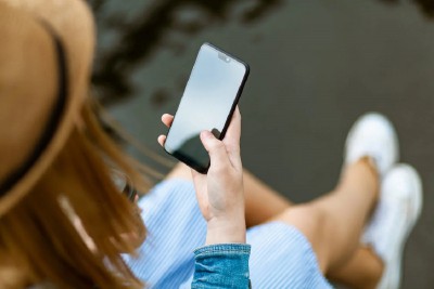 URJC crea herramienta para evaluar el efecto del móvil en la salud mental juvenil