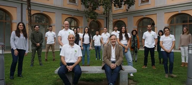 Nuevo método para evaluar el riesgo de caídas en ancianos mediante levantarse y sentarse