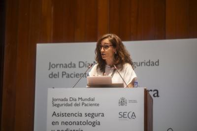 Mónica García destaca la importancia de la seguridad en la atención pediátrica