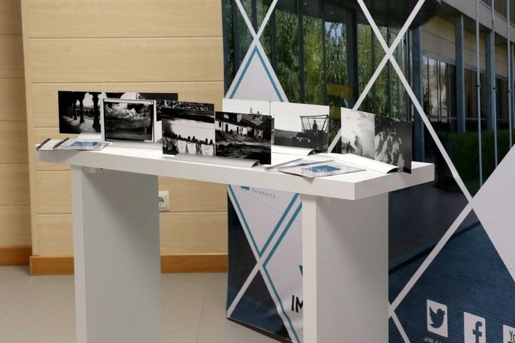 Nueva guía de terapia con fotografías para mejorar la vida de personas con demencia