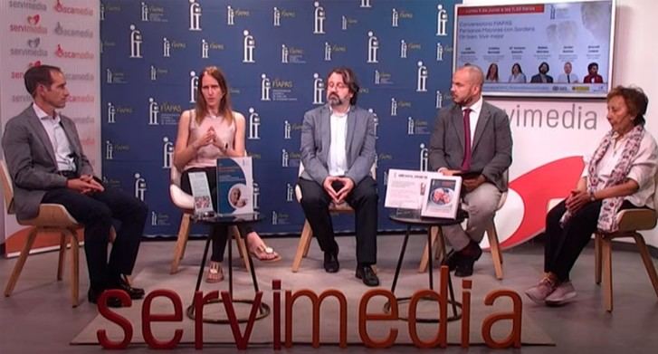 Claves para enfrentar la sordera en personas mayores: prevención y acceso