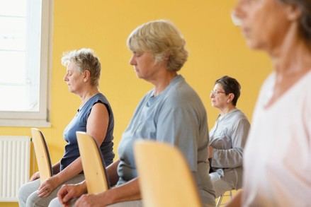 Aprende a manejar la ansiedad en el cuidado de personas con Alzheimer